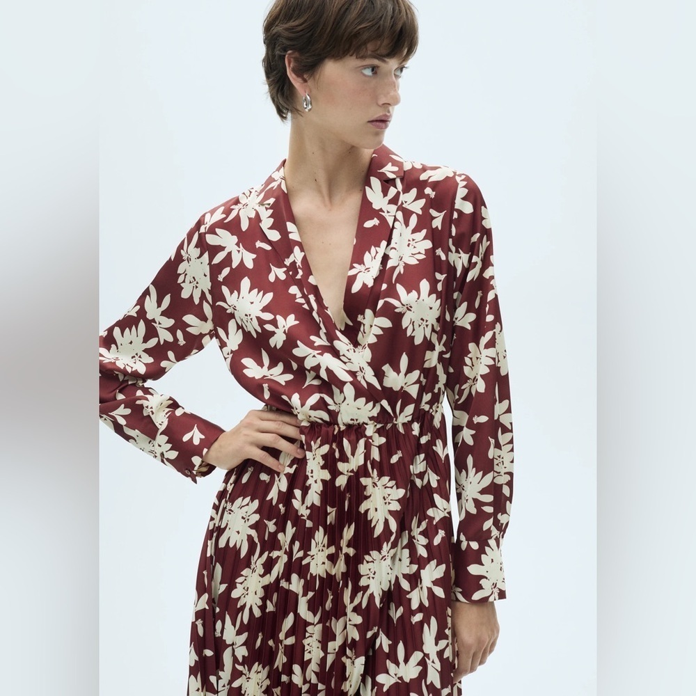 Mango Burgundy Floral printed pleated dress NWT